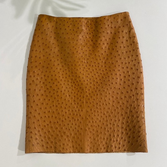 Authentic Prada Ostrich Pencil Skirt size 38 - Picture 5 of 12
